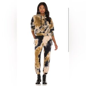 Blank NYC Womens Tie Dye Sweatshirt and Joggers